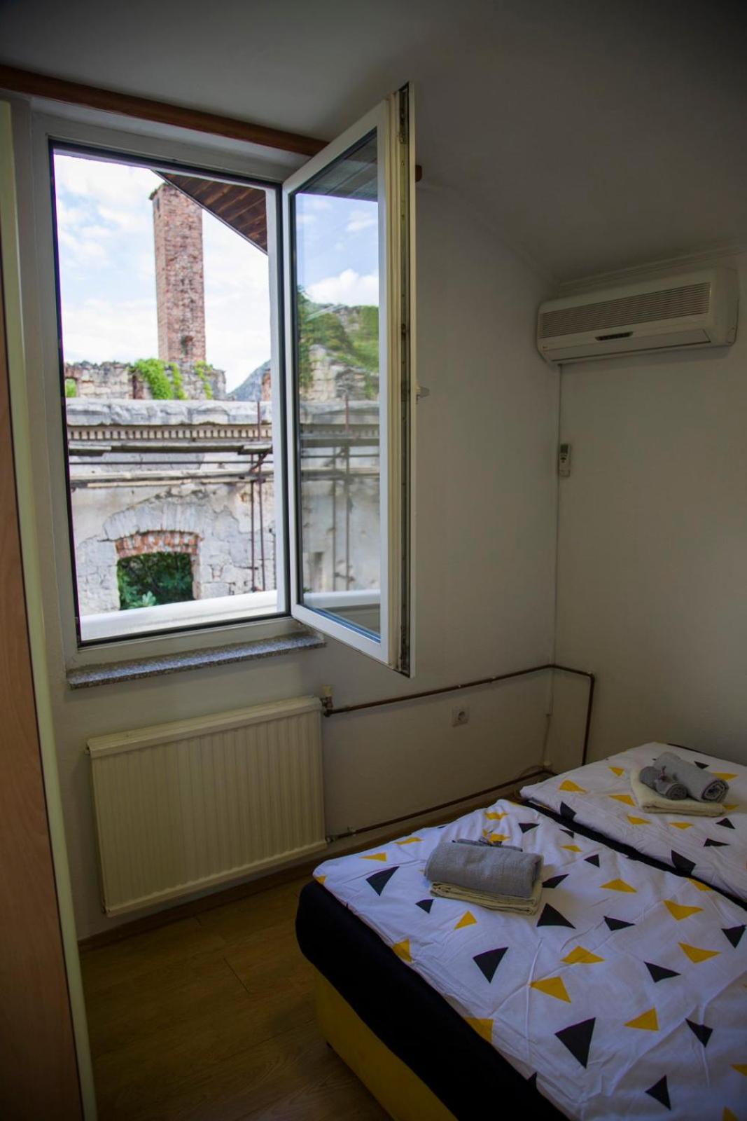 Apartman Puente Viejo מוסטר מראה חיצוני תמונה