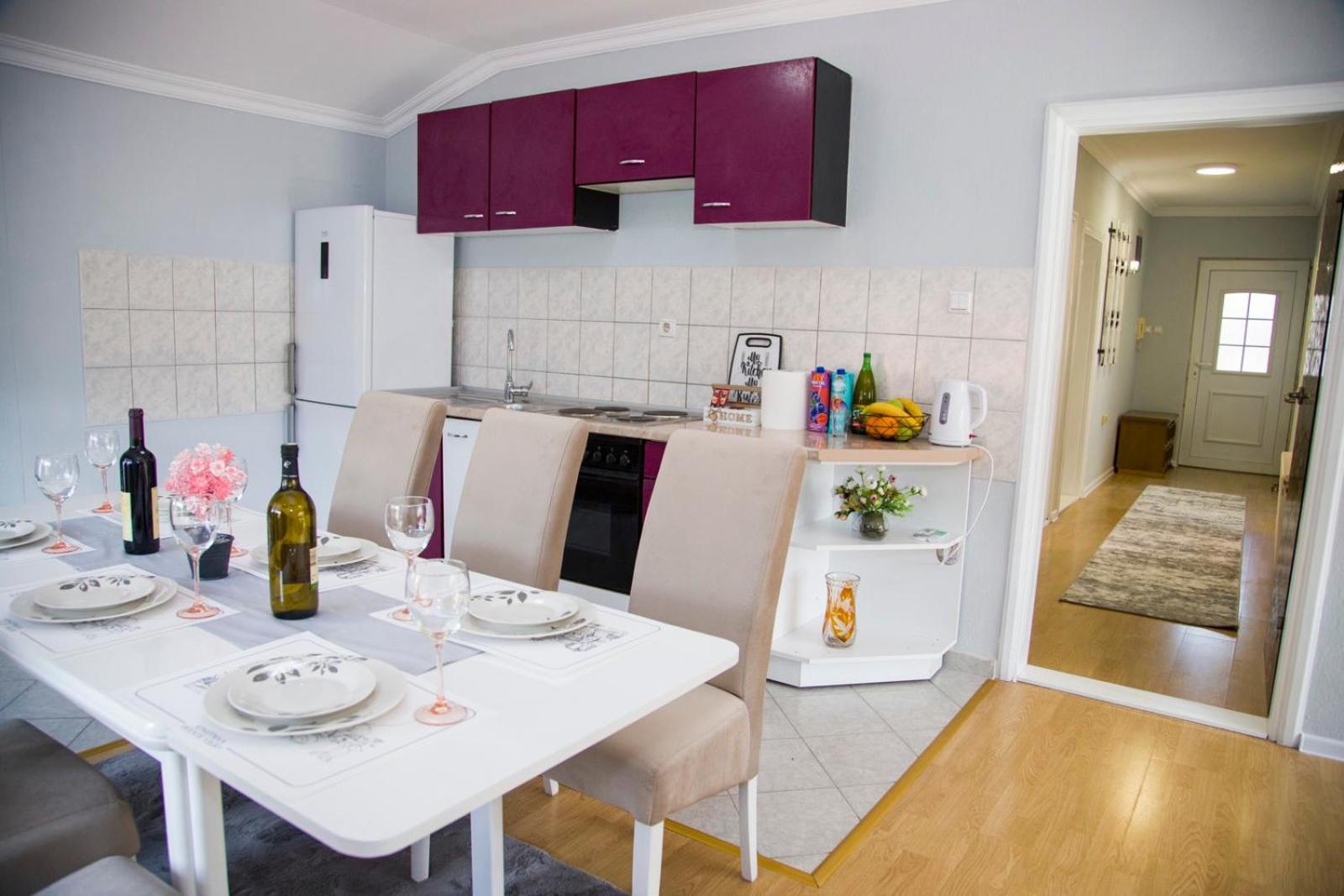 Apartman Puente Viejo מוסטר מראה חיצוני תמונה