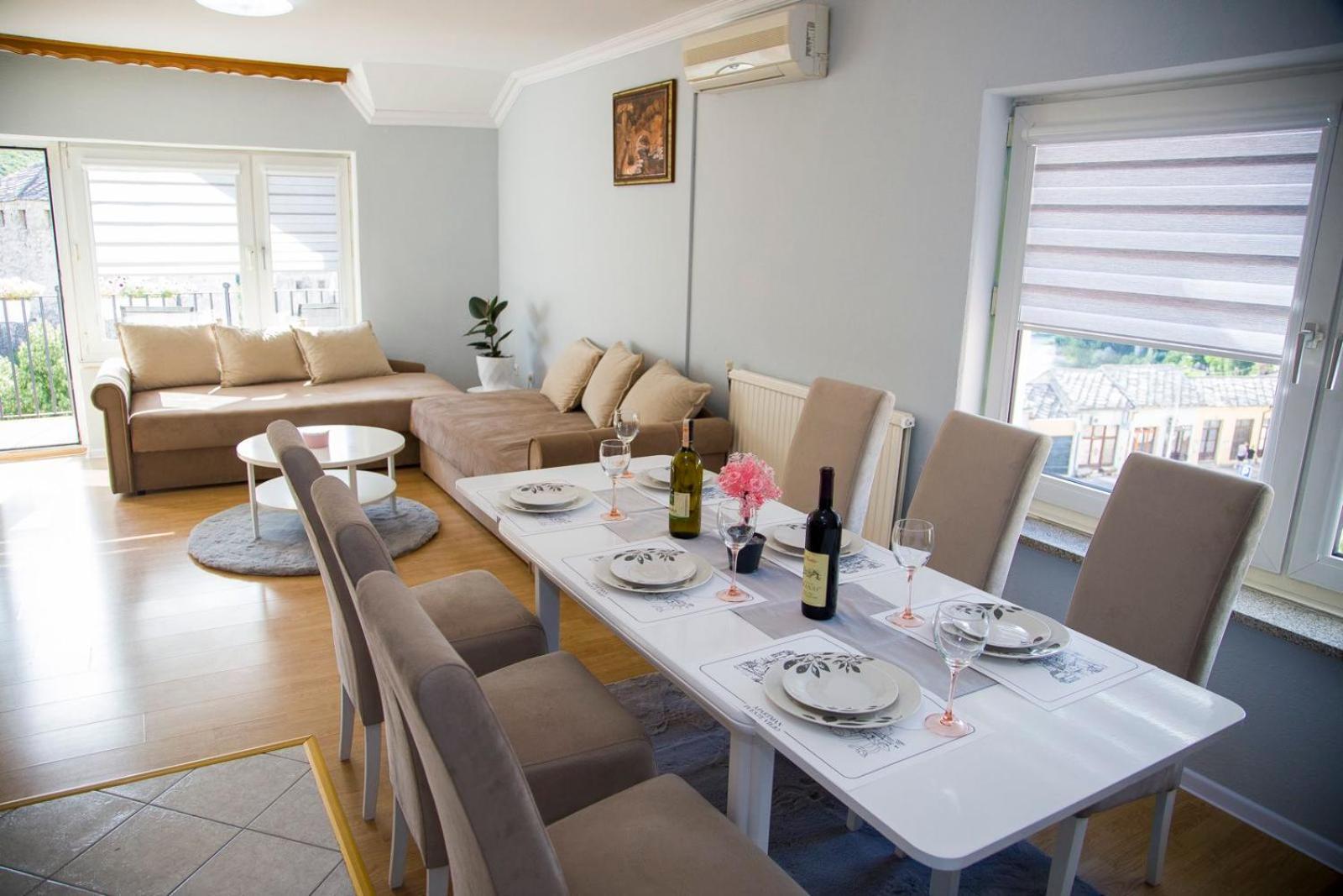 Apartman Puente Viejo מוסטר מראה חיצוני תמונה