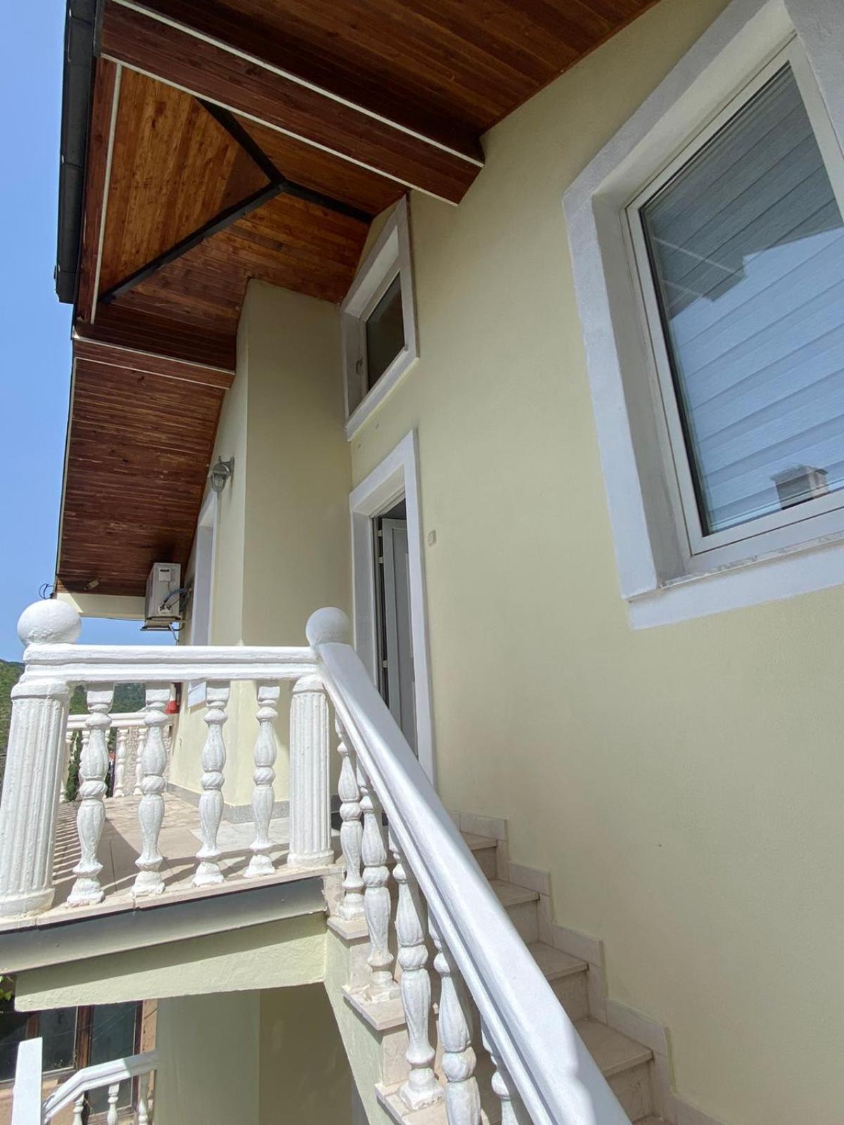 Apartman Puente Viejo מוסטר מראה חיצוני תמונה
